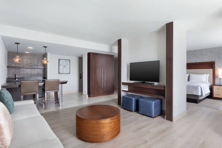 Room 10 of 56