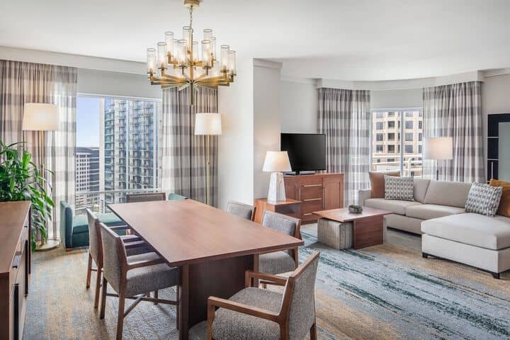 Room 21 of 74
